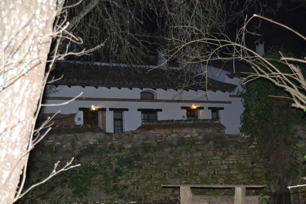El Molino Del Corcho Apartment กาซาญา เดลา เซียร์รา ภายนอก รูปภาพ