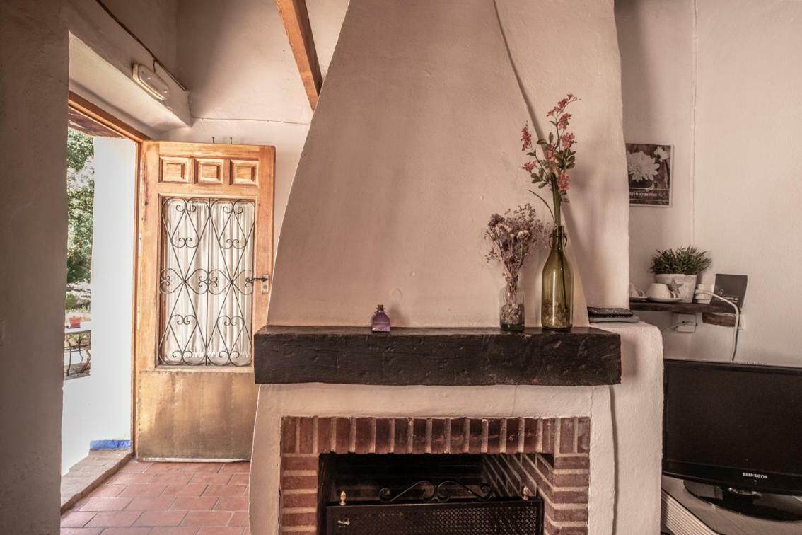 El Molino Del Corcho Apartment กาซาญา เดลา เซียร์รา ภายนอก รูปภาพ